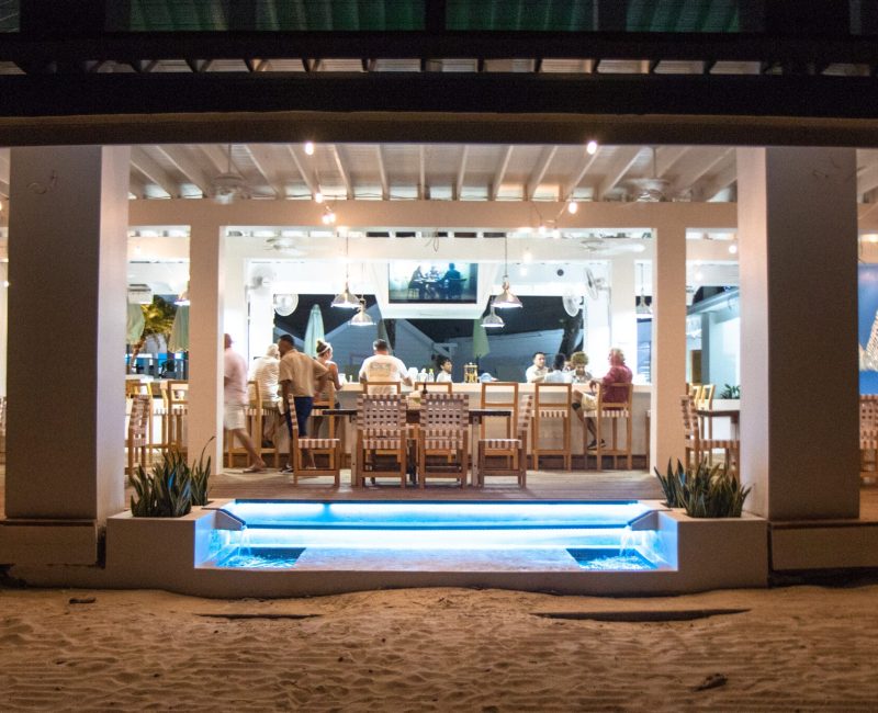 Bar Luna entrance