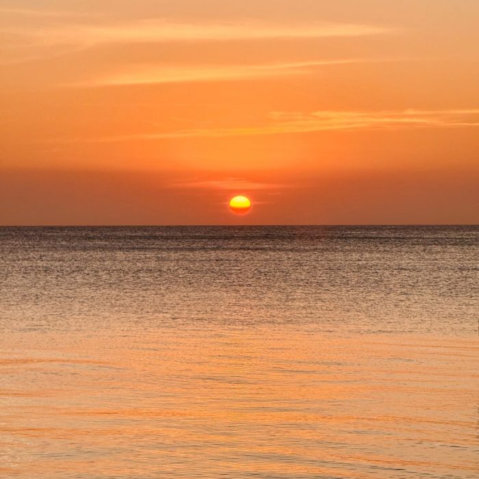 Luna Beach Roatan Honduras Autumn in Paradise Getaway Luna Beach Roatan Honduras Autumn in Paradise Getaway