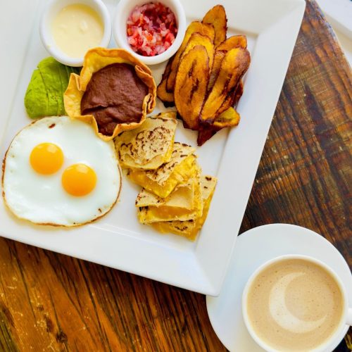 luna bean cafe