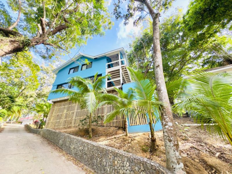 roatan luxury villas casa de chicas 2